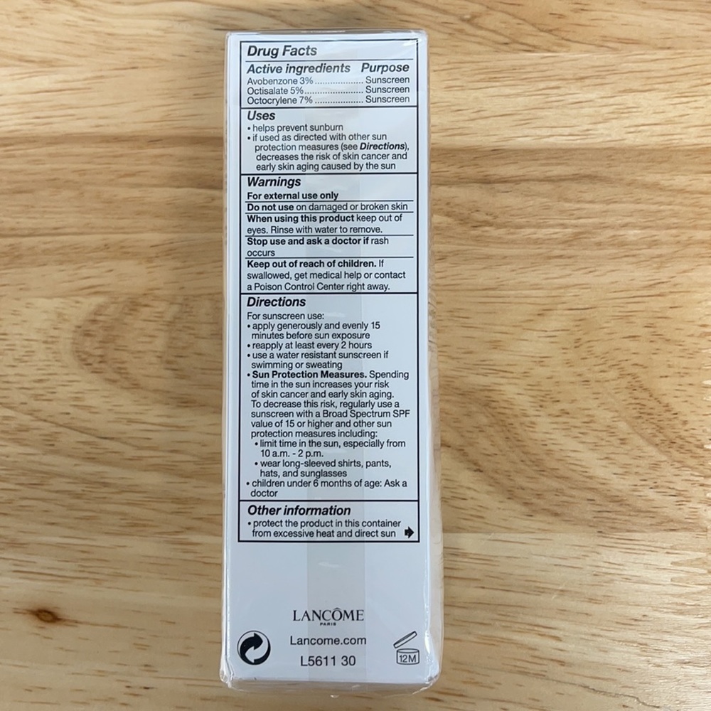 Lancôme Bienfait Multi Vital Sunscreen Lotion (D5) - Picture 3 of 4